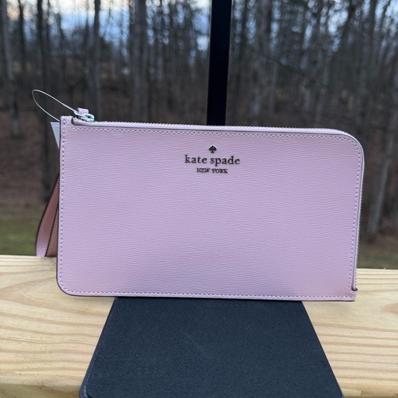 Kate Spade NWT Lucy Medium L-zip Wristlet Tutu Pink - Picture 1 of 4